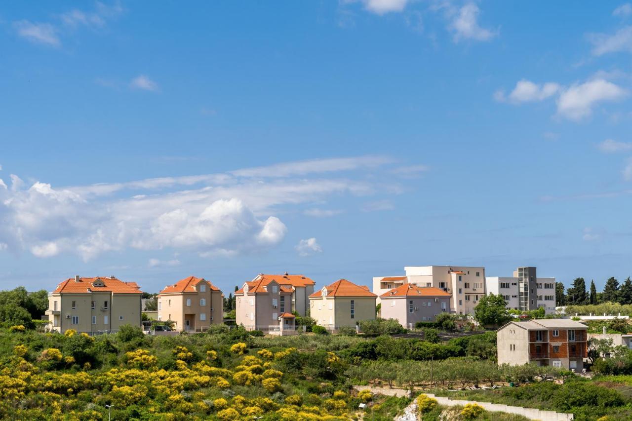 A2 - Modern Apt With The Terrace & Sea View Daire Split Dış mekan fotoğraf